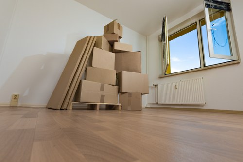 Professional Man and Van Maida Vale service for homes and offices